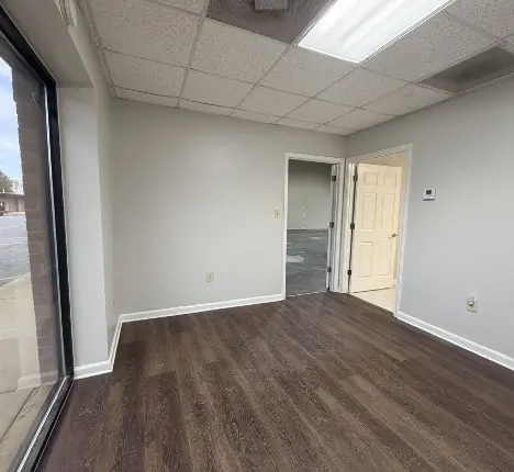Front office — conditioned, glass storefront